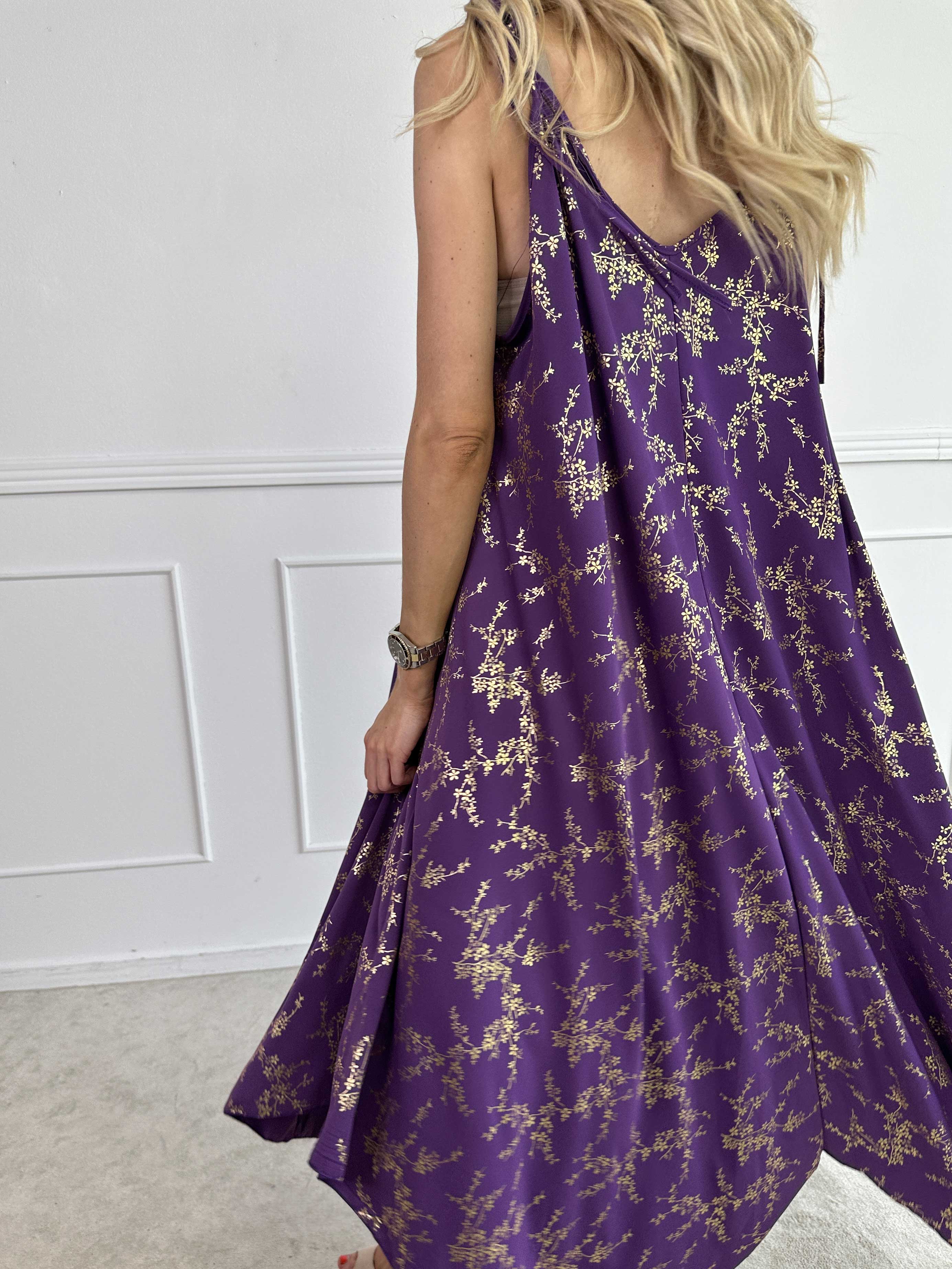 Maisie Gold - Axelremsklänning i elastiskt material med guld mönster